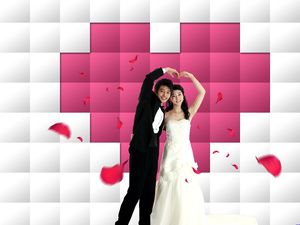Sweet couple lattice creative background picture