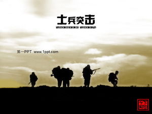 Klassischer PPT-Vorlagen-Download für Soldatenangriffe