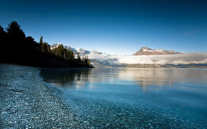 조용한 호수 풍경 자연 HD 배경 그림