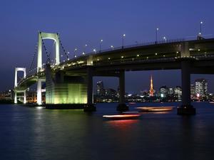 Waterfront nocy widok z mostu obraz otoczenie biznesu